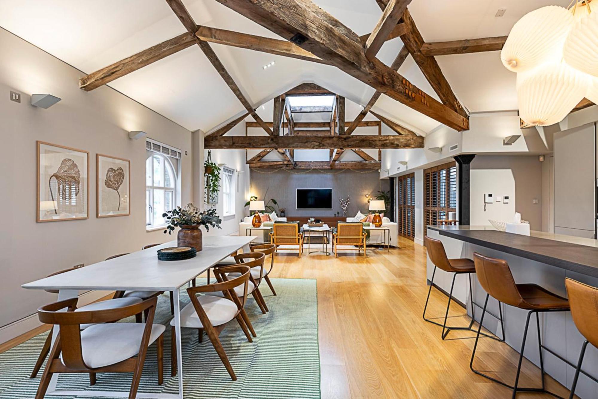 Pepys House A Modern Touch Of History Vakantiehuis