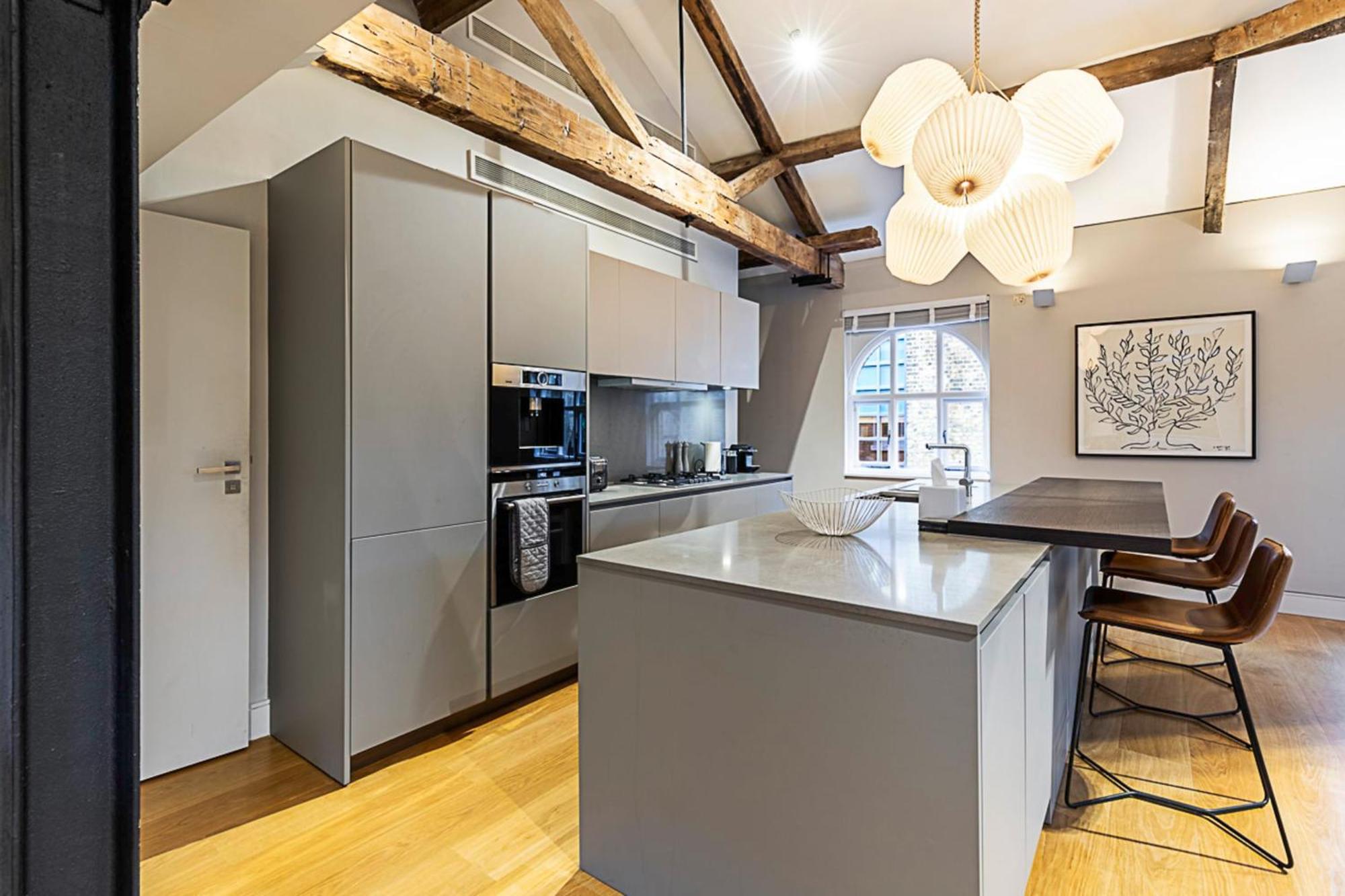 Pepys House A Modern Touch Of History Vakantiehuis