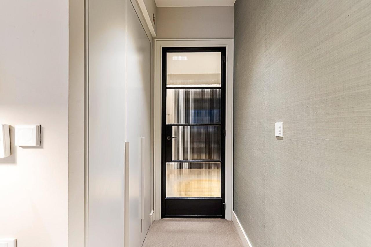 Vakantiehuis Pepys House A Modern Touch Of History *